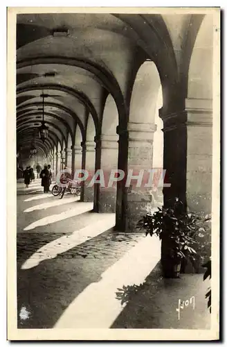 Moderne Karte Paris Arcades de la place des Vosges