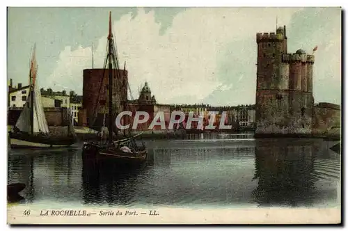 Cartes postales La Rochelle Sorte du Port Bateau