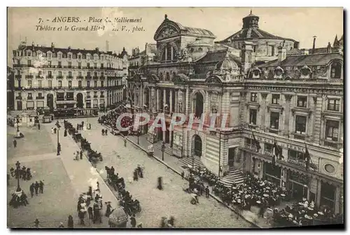 Cartes postales Angers Place Du Ralliement Theatre Et Le Grand Hotel