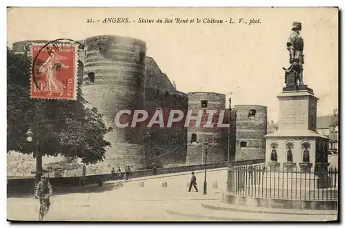 Cartes postales Angers Statue Du Roi Rene Et Le Chateau