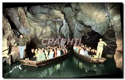 Cartes postales moderne Les Grottes De Betharram En Barque Sur La Riviere Souterraine