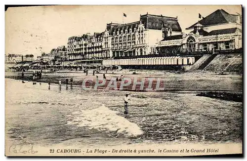 Cartes postales Cabourge La Plage De Droite A Gauche Le Casino Et Le Grand Hotel