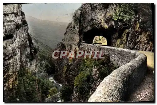 Cartes postales moderne Les Belles Alpes Francaises Le Vercors Route Des Grands Goulets