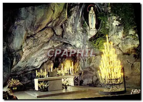 Cartes postales moderne Lourdes La Grotte Miraculeuse