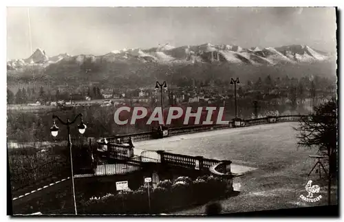 Cartes postales moderne Pau Le Boulevard Des Pyrenees