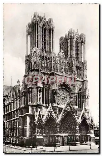 Cartes postales moderne Reims La Cathedrale