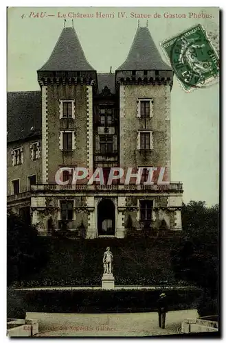 Cartes postales Pau Le Chateau Henri IV Statue de Gaston Phebus