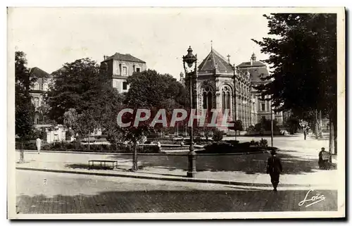 Cartes postales Rennes Square Kergus et Chapelle du Lycee