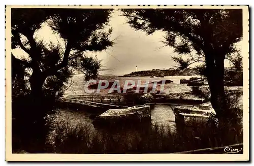 Cartes postales Biarritz Jolie echappee sur le Port des Pecheurs