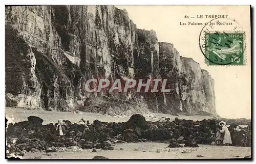 Cartes postales Le Treport Les Falaises et les Rochers