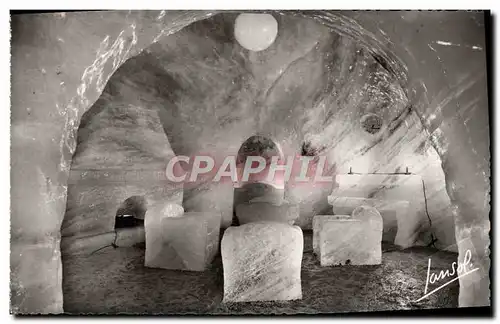 Cartes postales moderne Chamonix Le Montenvers La Grotte De La Mer De Glace La salle a manger