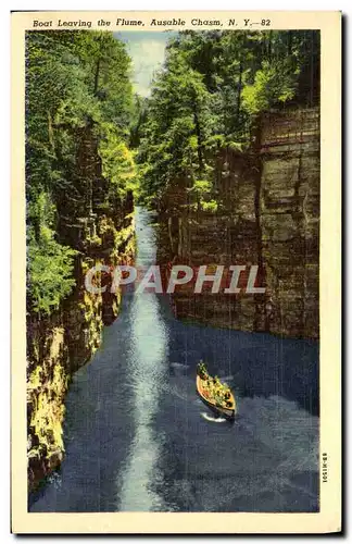 Ansichtskarte AK Boat Leaving The Flume Ausable Chasm