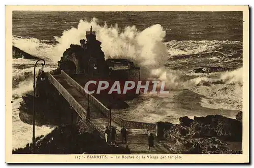 Ansichtskarte AK Biarritz Le Rocher De La Vierge Par Tempete