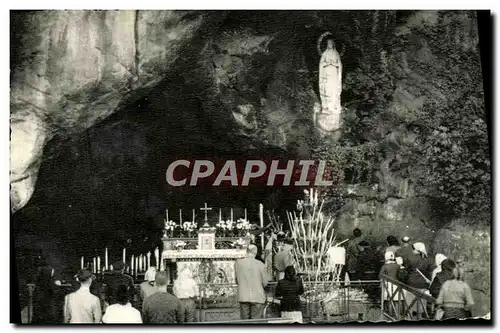 Cartes postales moderne Lourdes La Grotte Miraculeuse