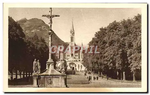 Ansichtskarte AK Lourdes Calvaire Breton et Basilique