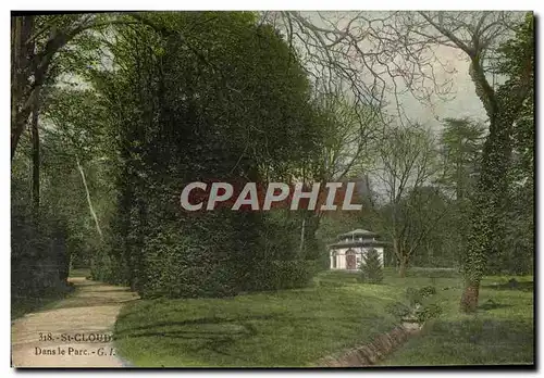 Cartes postales St Cloud Dans le parc
