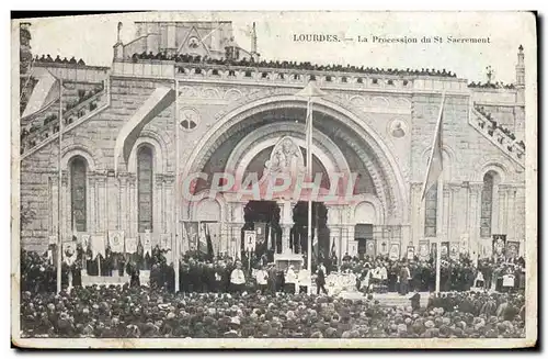 Ansichtskarte AK Lourdes La Procession Du St Sacrement