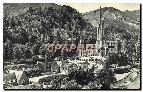 Cartes postales moderne Lourdes La Basilique Et Le Gave