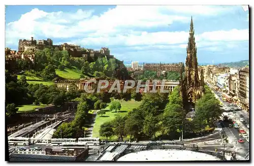 Cartes postales moderne Princes Street And The Scott Monument Edinburgh