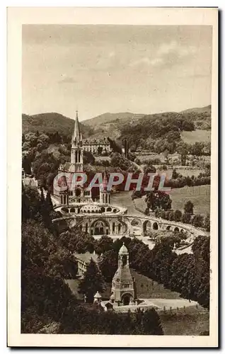 Ansichtskarte AK Lourdes La Basilique et le Monument Interallie