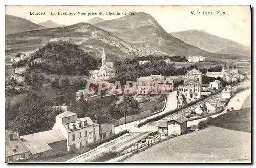 Cartes postales Lourdes La Basilique Vue Prise du Chemin de Fer