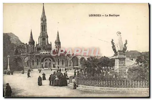 Cartes postales Lourdes La Basilique