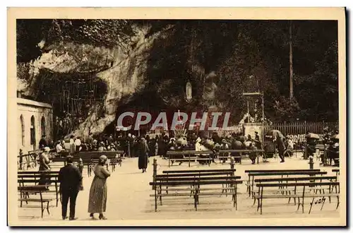 Ansichtskarte AK Lourdes La Grotte Miraculeuse