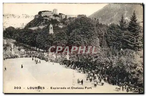 Ansichtskarte AK Lourdes Esplanade et Chateau Fort