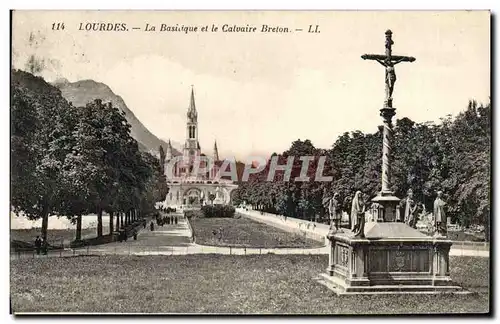 Ansichtskarte AK Lourdes La Basilique et le Calvaire Breton