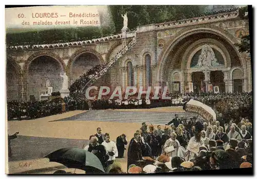 Cartes postales Lourdes Benediction des Malades devant le Rosaire