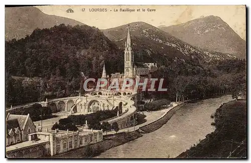 Cartes postales Lourdes La Basilique et le Gave