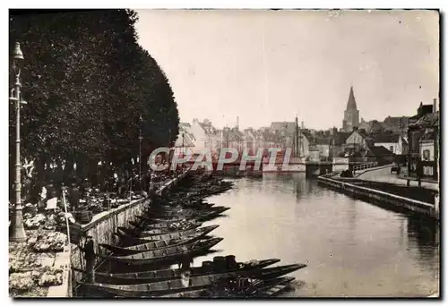 Ansichtskarte AK Amiens Le Marche Sur l&#39Eau