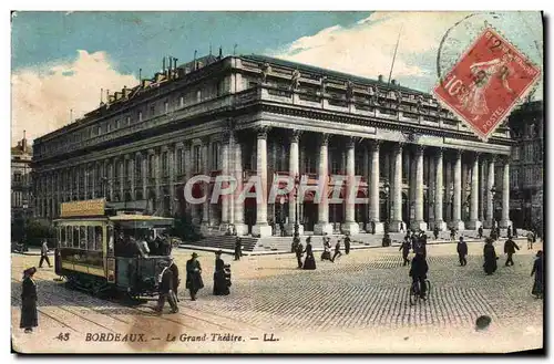 Ansichtskarte AK Bordeaux Le Grand Theatre Tramway