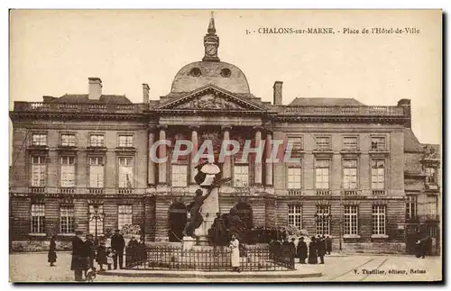 Cartes postales Chalon sur Marne Place de I&#39Hotel de Ville