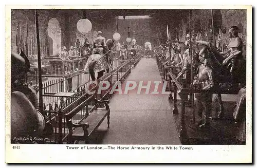 Cartes postales Tower of London The Horse Armoury in the White Tower Militaria