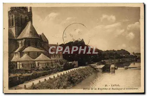 Cartes postales Laval Bords de la Mayenne et Basilique d&#39Avesnieres