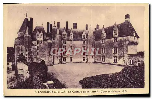 Cartes postales Langeais Le Chateau Cour Interieure