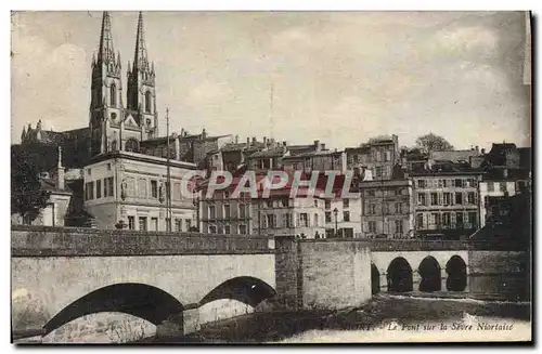 Cartes postales Niort Le Pont sur La Sevre Niortaise