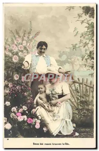 Cartes postales Sous Les Reses Trouver La Fille Femme Enfant Bebe