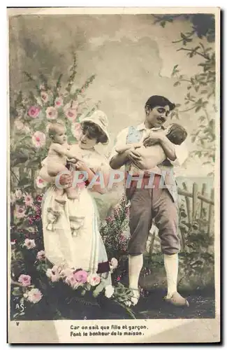 Cartes postales Car On Suit Que Fille Et Garcon Font Le Bonheur De La Maison Femme Enfant Bebe