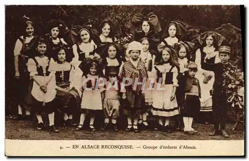 Cartes postales En Alsace Reconquise Groupe D&#39Enfants D&#39Alsace Folklore