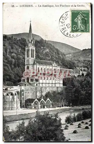 Cartes postales Lourdes La Basilique Les Piscines Et La Grotte