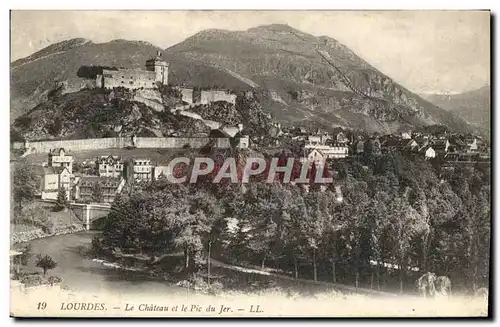 Cartes postales Lourdes Le Chateau Et Le Pic Du Jer