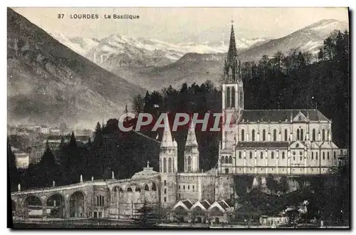 Cartes postales Lourdes La Basilique