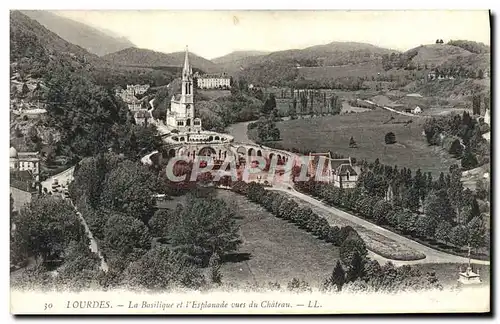 Cartes postales Lourdes La Basilique Et I&#39Esplanade Vues Du Chateau