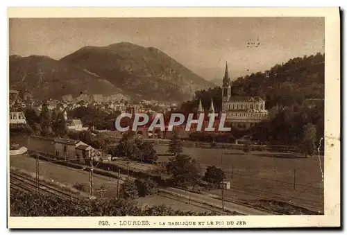 Ansichtskarte AK Lourdes La Basilique Et Le Pic Du Jer