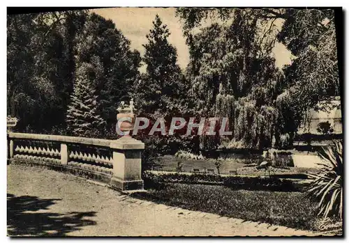 Cartes postales moderne Angers Un Coin du Jardin des Plantes