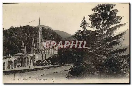 Cartes postales Lourdes La Basilique