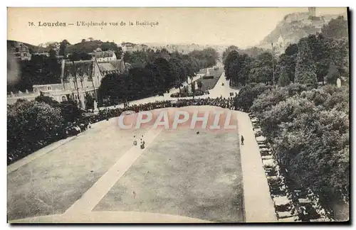 Cartes postales Lourdes L&#39Esplande vue de la Basilique