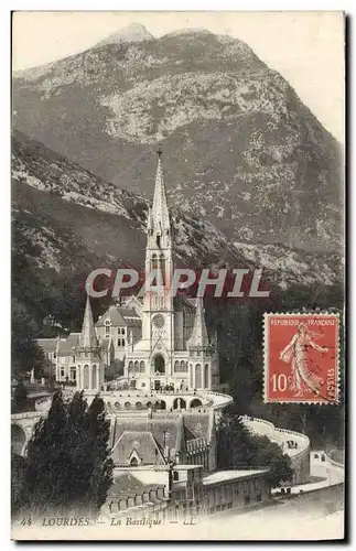 Cartes postales Lourdes La Basilique